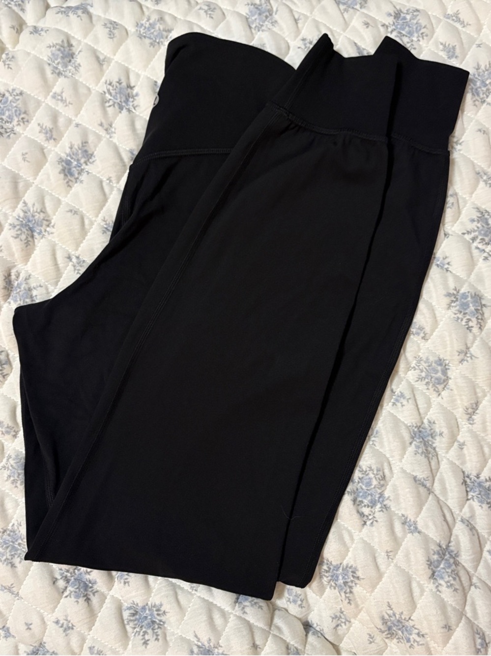 Lululemon High-Rise Joggers / Black Women's High-Waist Joggers
